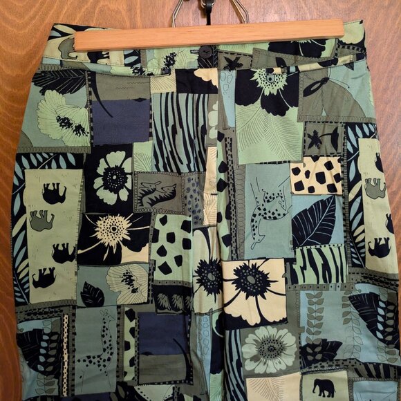 Bette & Court multicolor safari print capri pants - size 6 - Picture 2 of 5